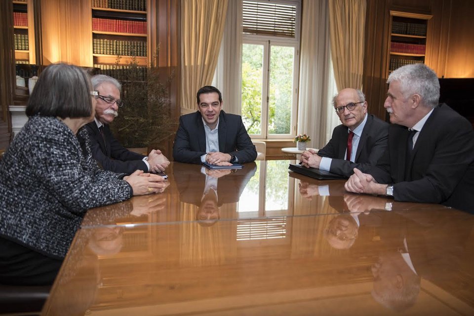 Ο Τσίπρας υποσχέθηκε προσλήψεις και στους δικαστικούς  | iefimerida.gr 0