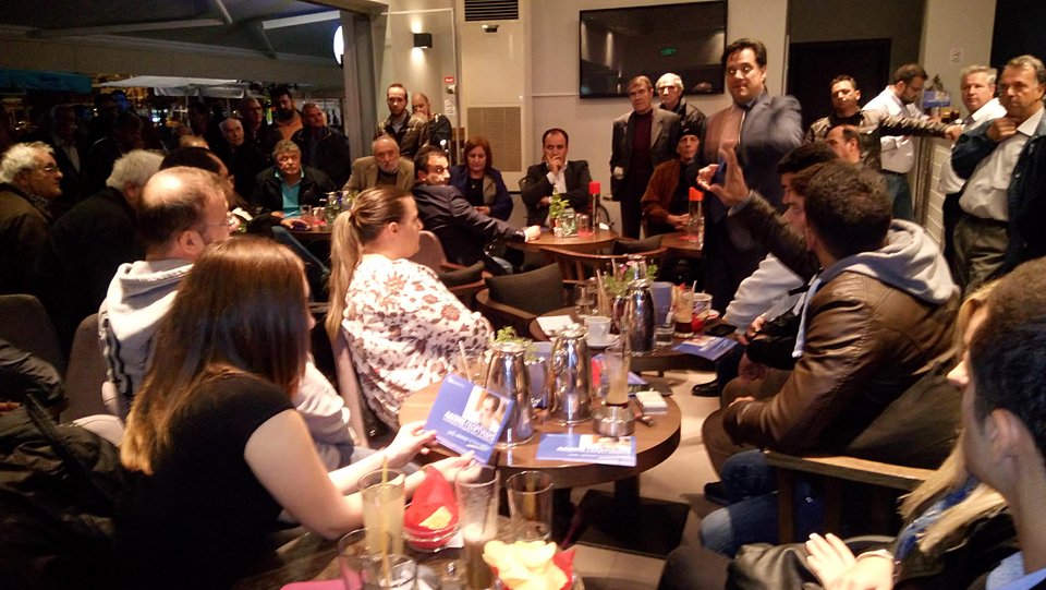 Το πούλμαν του Αδωνι έφτασε μέχρι την Ορεστιάδα [εικόνες] | iefimerida.gr 0