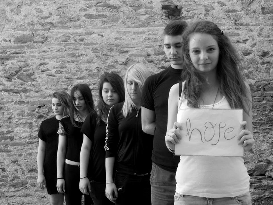 Εφηβοι μαθητές φωτογραφίζουν: Αυτή είναι η πραγματική όψη της ελπίδας [εικόνες] | iefimerida.gr 4