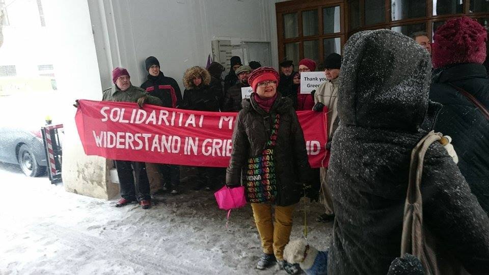 Χιονιάς και θερμή υποδοχή για τον Αλέξη Τσίπρα στη Βιέννη [εικόνες] | iefimerida.gr 2