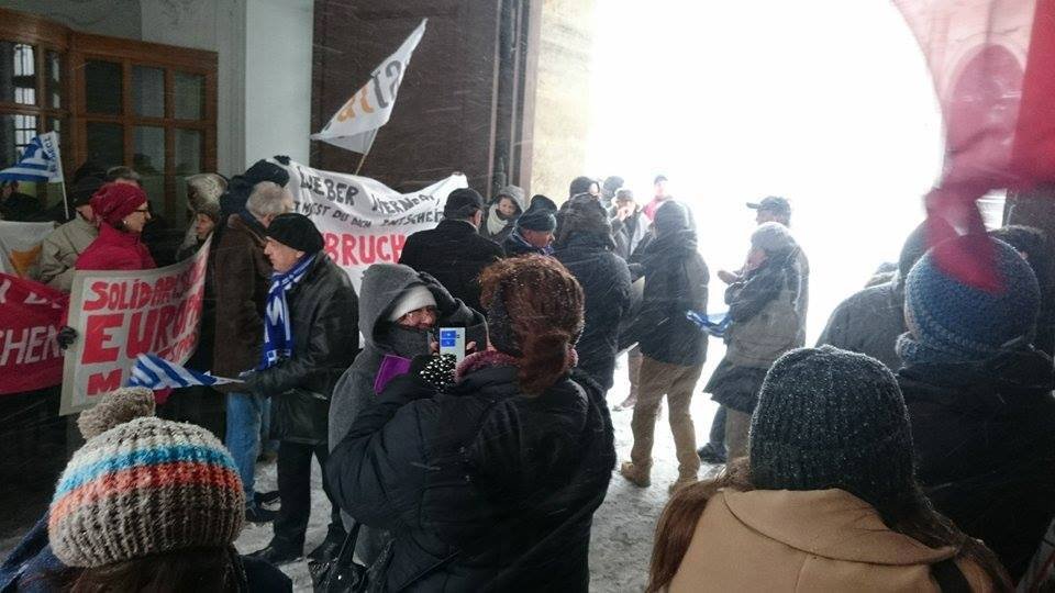 Χιονιάς και θερμή υποδοχή για τον Αλέξη Τσίπρα στη Βιέννη [εικόνες] | iefimerida.gr 12