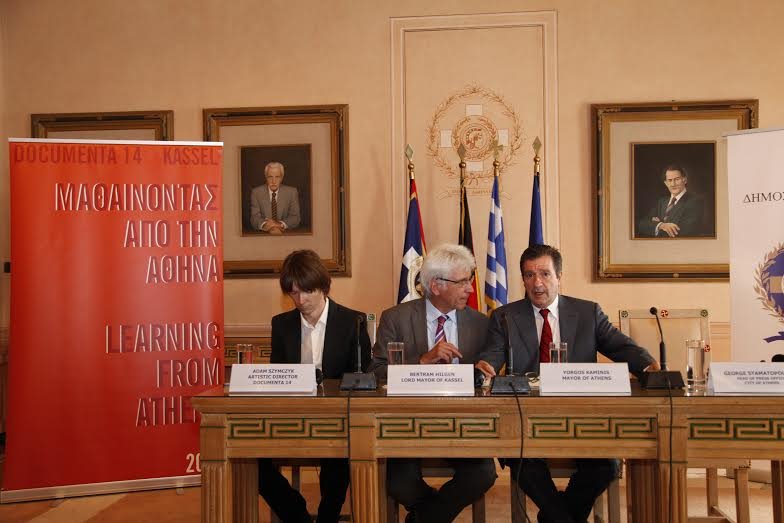 Όχι άλλη μια πορνογραφία της κρίσης: Η περίφημη γερμανική documenta πυροδοτεί την Αθήνα | iefimerida.gr 1