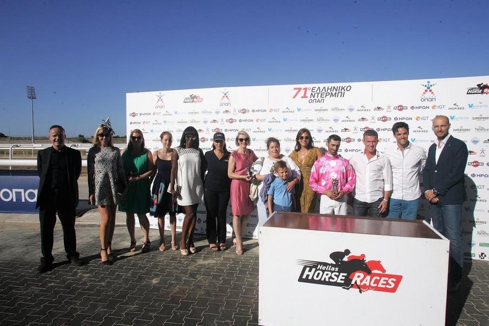 Λάμψη και θέαμα στο 71ο Ελληνικό Ντέρμπι ΟΠΑΠ: Παρουσία 6.000 θεατών η μεγάλη γιορτή [εικόνες] | iefimerida.gr 13