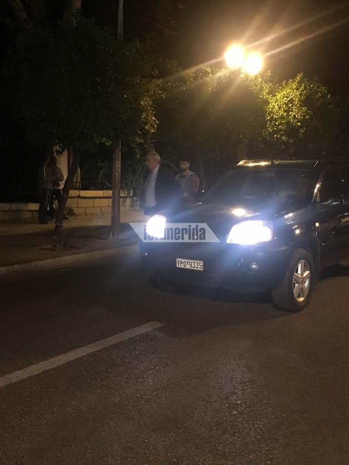 Τα καλά τους έβαλαν οι βουλευτίνες του ΣΥΡΙΖΑ -Ποτό, αντάρτικα και γέλια στο μπαλκόνι του Μαξίμου [εικόνες] | iefimerida.gr 17