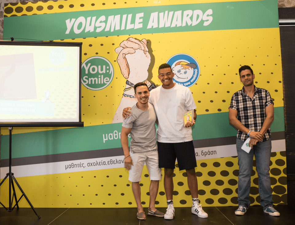 Τα πρώτα Βραβεία YouSmile σε μαθητές και μαθήτριες που έδωσαν το καλό παράδειγμα σε μικρούς και μεγάλους… είναι γεγονός [εικόνες] | iefimerida.gr 0