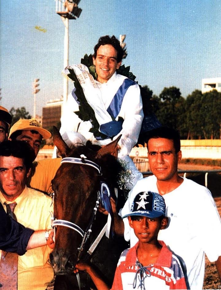 Η Ιπποδρομίες ΑΕ τιμά τον Θανάση Σωτηρόπουλο | iefimerida.gr 0