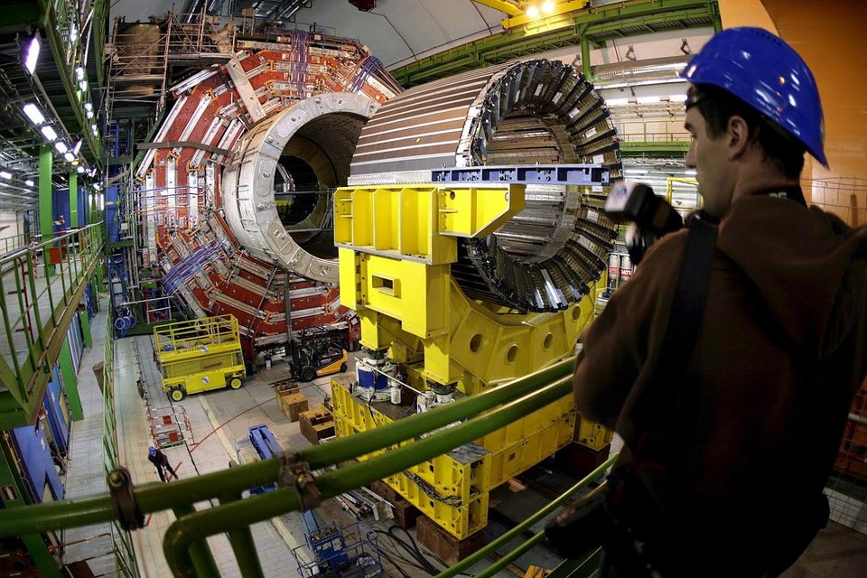 Η Daikin συνεργάζεται με το CERN στον τομέα της ψύξης για να εξηγήσει τα μυστήρια του σύμπαντος | iefimerida.gr 1
