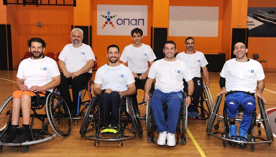O ΟΠΑΠ στο πλευρό της Ομοσπονδίας Σωματείων Ελλήνων Καλαθοσφαιριστών με Αμαξίδιο [βίντεο] | iefimerida.gr 1