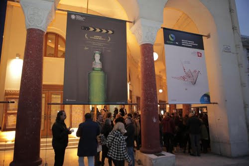  Η Fischer απονέμει για 5η συνεχή χρονιά τα Βραβεία Κοινού Fischer  στο 19ο Φεστιβάλ Ντοκιμαντέρ Θεσσαλονίκης [εικόνες] | iefimerida.gr 7