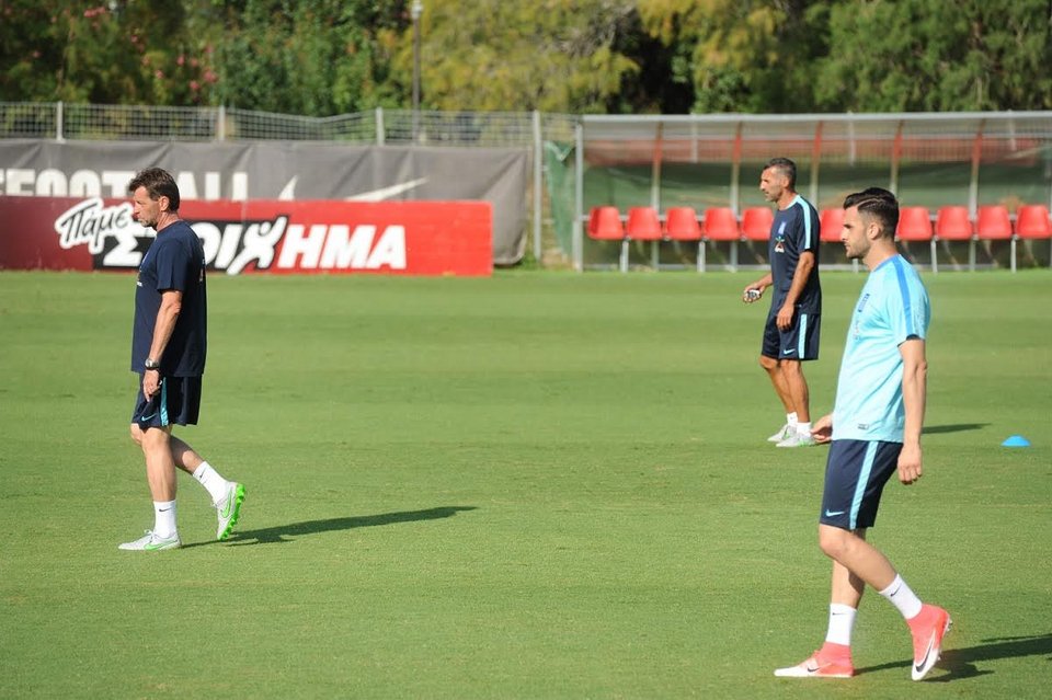 Ο ΟΠΑΠ βράβευσε τον Τοροσίδη για τις 90 συμμετοχές του στην Εθνική ομάδα [εικόνες & βίντεο] | iefimerida.gr 2