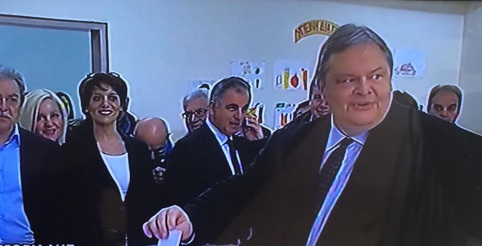 Οι 15 λέξεις του Βενιζέλου μετά την κάλπη [εικόνες] | iefimerida.gr 0