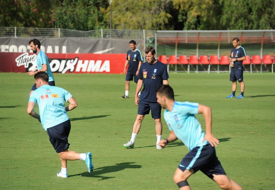 Ο ΟΠΑΠ βράβευσε τον Τοροσίδη για τις 90 συμμετοχές του στην Εθνική ομάδα [εικόνες & βίντεο] | iefimerida.gr 4