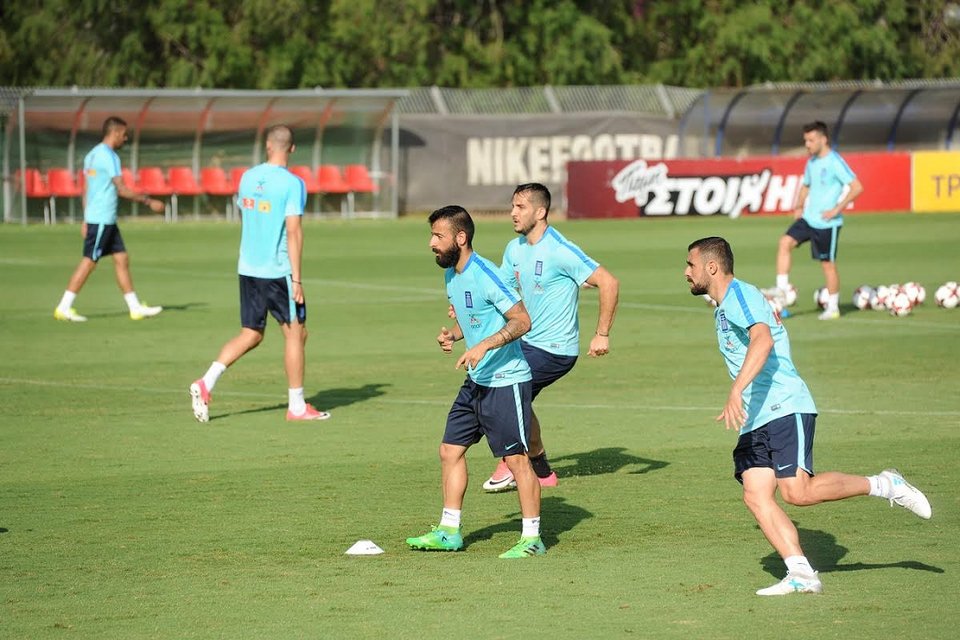 Ο ΟΠΑΠ βράβευσε τον Τοροσίδη για τις 90 συμμετοχές του στην Εθνική ομάδα [εικόνες & βίντεο] | iefimerida.gr 6