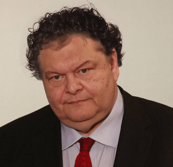 Σαμαράς, Αδωνις, Βενιζέλος, Θεοδωράκης με «περούκα Ντάισελμπλουμ» [εικόνες] | iefimerida.gr 4