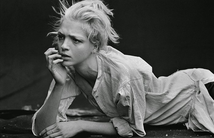 Μιλήσαμε με τον Πίτερ Λίντμπεργκ, τον Νο 1 φωτογράφο μόδας που καθιέρωσε τη χρυσή πεντάδα των σούπερ μοντέλων [εικόνες] | iefimerida.gr 4