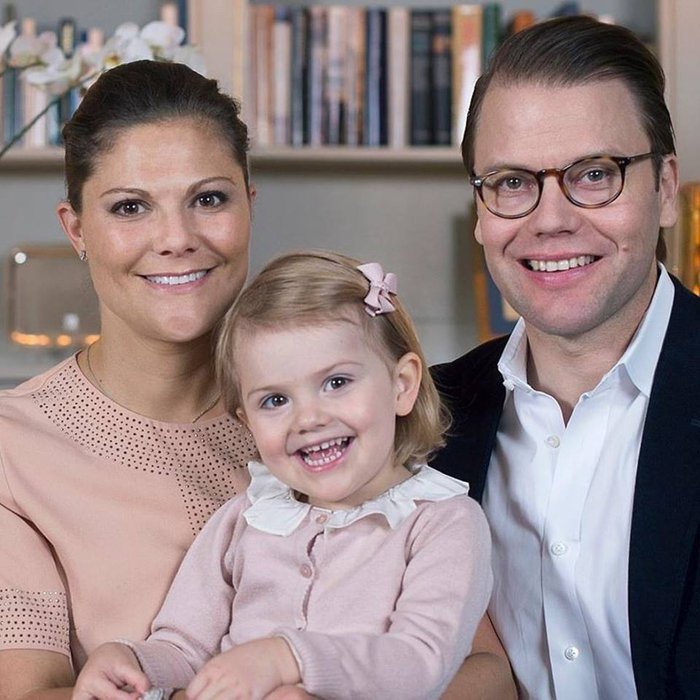 Το παλάτι της Σουηδίας υποδέχτηκε τον νέο διάδοχο -Γέννησε η πριγκίπισσα Βικτώρια [εικόνες] | iefimerida.gr 2