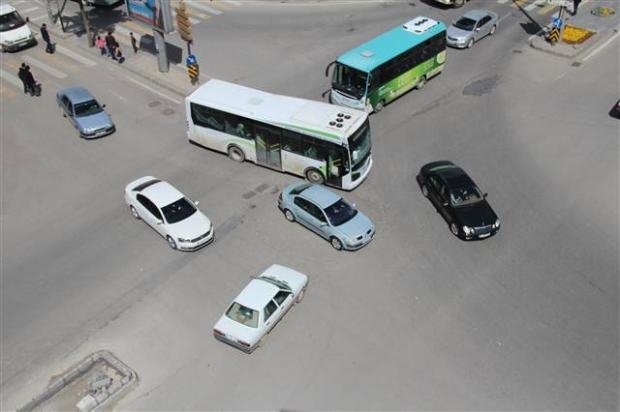 Γενικό μπλακ άουτ σε 44 περιοχές στην Τουρκία: Ο Νταβούτογλου μιλά και για τρομοκρατία [εικόνες & βίντεο] | iefimerida.gr 22