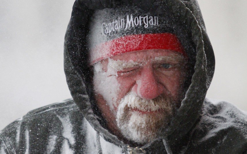Συγκλονιστικά πορτρέτα από την πολική δίνη που παγώνει πρόσωπα στις ΗΠΑ [εικόνες] | iefimerida.gr 4