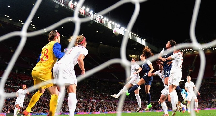 Οι 12 ποδοσφαιρικές στιγμές που καθόρισαν το 2012 [εικόνες] | iefimerida.gr 8