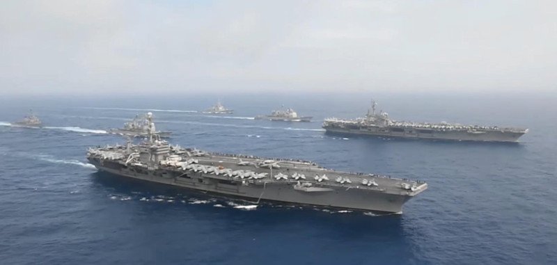 Ιαπωνία: Αμερικανικό αεροπλανοφόρο πραγματοποίησε τριήμερη ναυτική άσκηση [εικόνες & βίντεο] | iefimerida.gr 2