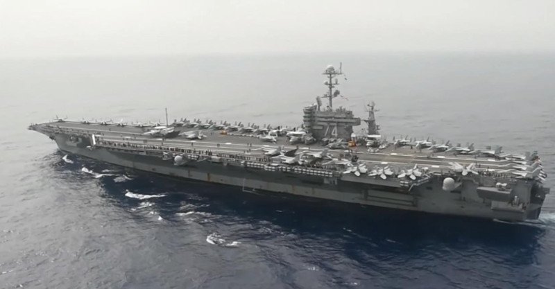 Ιαπωνία: Αμερικανικό αεροπλανοφόρο πραγματοποίησε τριήμερη ναυτική άσκηση [εικόνες & βίντεο] | iefimerida.gr 3