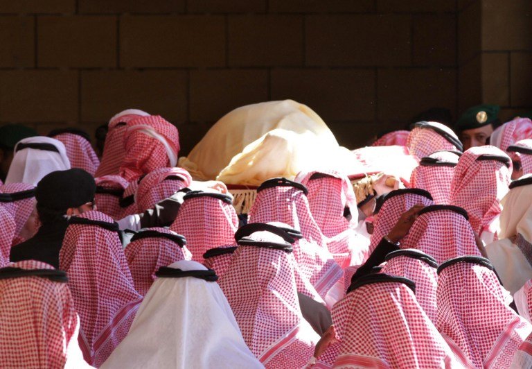 Αμπντάλα: Ο βασιλιάς που κηδεύτηκε σαν κοινός θνητός [εικόνες] | iefimerida.gr 8