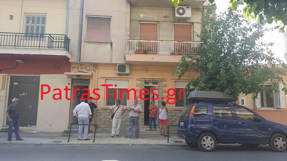 Πάτρα: Για μία εβδομάδα νεκρή 54χρονη καθηγήτρια μέσα στο σπίτι της [εικόνα & βίντεο] | iefimerida.gr 0