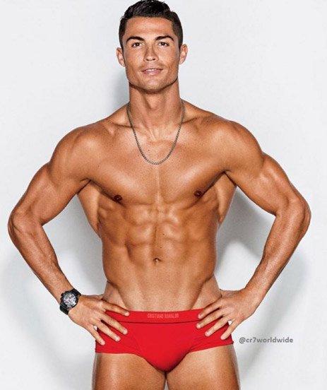 Το εξώφυλλο-κόλαση του GQ: Ρονάλντο και Αμπρόζιο μαζί [εικόνες] | iefimerida.gr 1