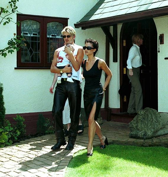 Η Βικτόρια Μπέκαμ δεν θα ξαναφορέσει τακούνια -Ζήτω τα μπάσκετ! [εικόνες] | iefimerida.gr 8