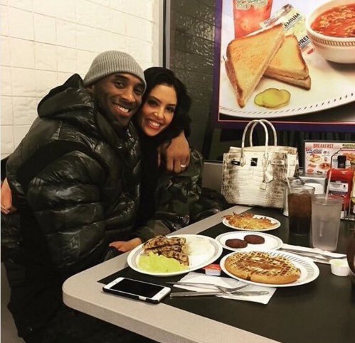 Κόμπι Μπράιαντ: Το διαζύγιο των 75 εκατ. δολαρίων και η λατρεία για το ελικόπτερό του [εικόνες] | iefimerida.gr 3