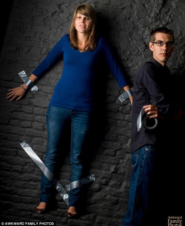 Οταν ο Αγιος Βαλεντίνος έχει κέφια -Ξεκαρδιστικές φωτογραφίες με ζευγάρια σε ρομαντική αφασία [εικόνες] | iefimerida.gr 4