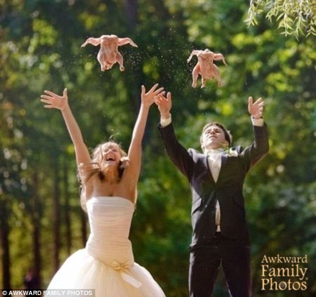 Οταν ο Αγιος Βαλεντίνος έχει κέφια -Ξεκαρδιστικές φωτογραφίες με ζευγάρια σε ρομαντική αφασία [εικόνες] | iefimerida.gr 6