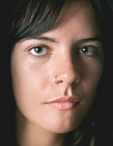 Καμίλα Βαγιέχο: Η πανέμορφη κομμουνίστρια βουλευτής της Χιλής που χαιρέτισε τη νίκη ΣΥΡΙΖΑ [εικόνες] | iefimerida.gr 2