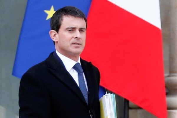 Βαλς: Η Γαλλία βρίσκεται σε πόλεμο -Για όσο χρειαστεί σε έκτακτη ανάγκη το Παρίσι | iefimerida.gr 0