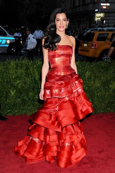 Το βρετανικό στυλ κατέκτησε την μόδα -Στην κορυφή των πιο καλοντυμένων γυναικών η σύζυγος του Κάμερον [εικόνες] | iefimerida.gr 4