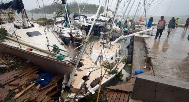 Η απόλυτη καταστροφή στο Βανουάτου από το πέρασμα του κυκλώνα -Ισοπεδώθηκαν ολόκληρα χωριά [εικόνες & βίντεο] | iefimerida.gr 1