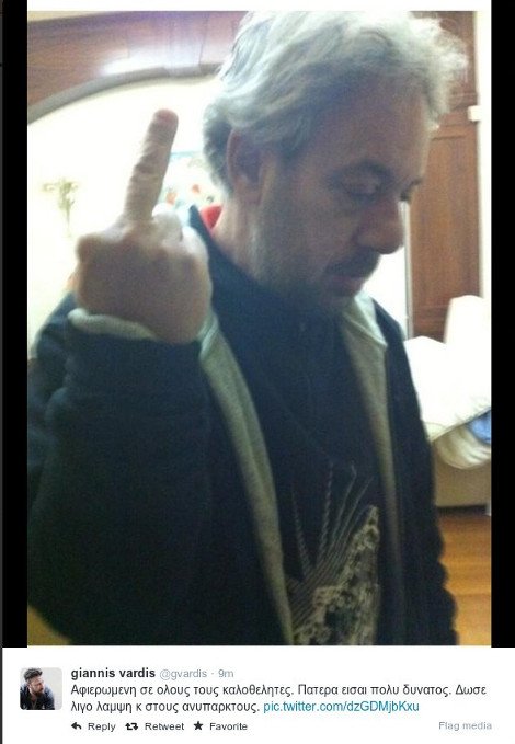 Κατάφεραν και πέθαναν τον Αντώνη Βαρδή -Τι απάντησε οργισμένος ο γιος του στο Twitter [εικόνα] | iefimerida.gr 1