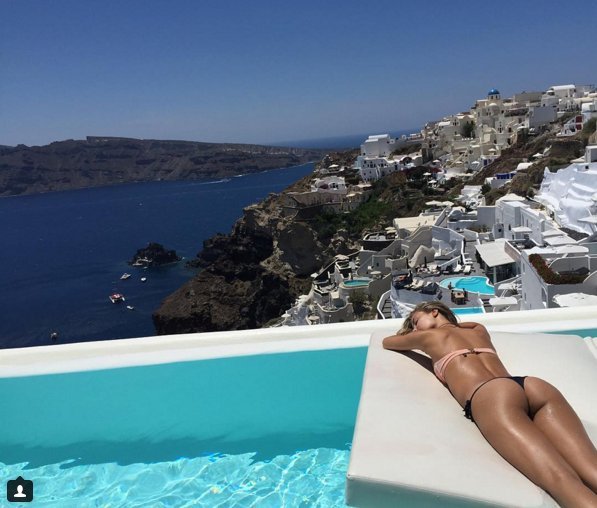 Τα κορίτσια του Euro 2016 - 5 σύντροφοι ποδοσφαιριστών «παίζουν μπάλα» στο Instagram [εικόνες] | iefimerida.gr 1