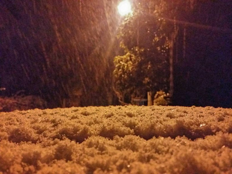 Στα λευκά και τα νότια προάστια της Αττικής -Από τη Νέα Σμύρνη έως τη Βάρκιζα [εικόνες] | iefimerida.gr 16