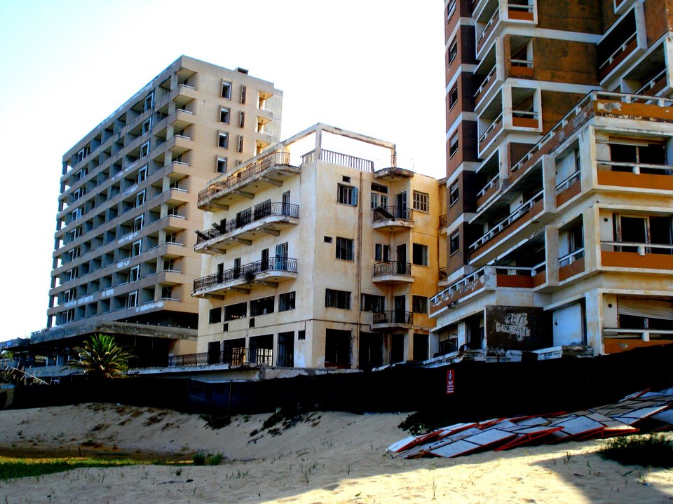 Ενα resort «φάντασμα» που το θέλουν Κύπριοι και Τούρκοι [εικόνες] | iefimerida.gr 5