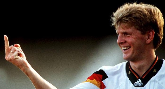 Η Deutsche Welle τρολάρει το δάχτυλο του Βαρουφάκη: Ο ΕΤ ο εξωγήινος, ο Κιθ Ρίτσαρντς και ο Νίξον [εικόνες]  | iefimerida.gr 2