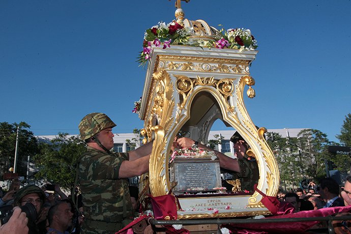 Γιατροί: Είναι ειδωλολατρία να πάει το λείψανο της Αγίας Βαρβάρας στον «Αγιο Σάββα» | iefimerida.gr 1