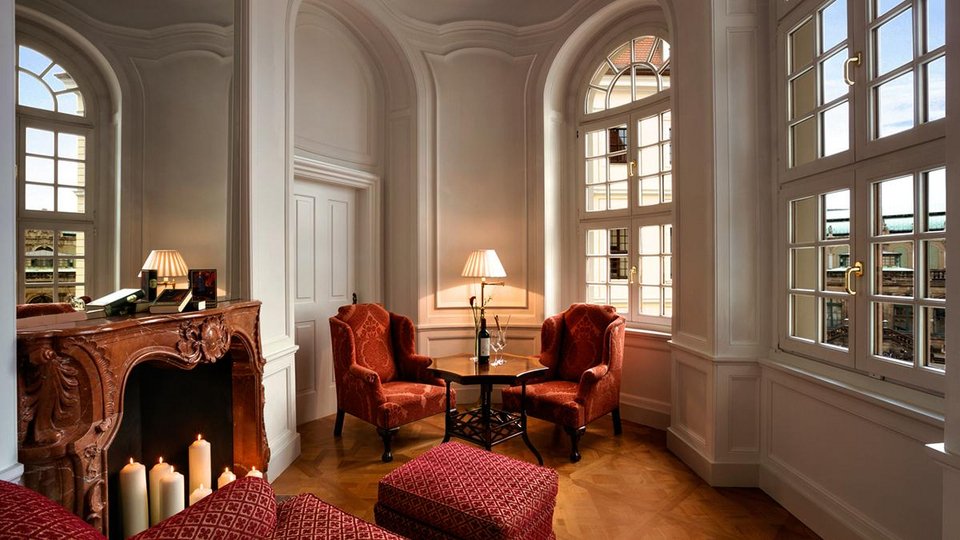 Το ξενοδοχείο-παλάτι που θα συναντηθεί η Λέσχη Μπίντελμπεργκ  [εικόνες] | iefimerida.gr 6