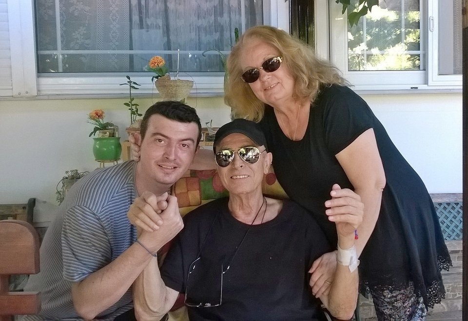 Συγκλονίζουν οι νέες φωτογραφίες του ηθοποιού Γιώργου Βασιλείου -Δίνει σκληρή μάχη [εικόνες] | iefimerida.gr 2