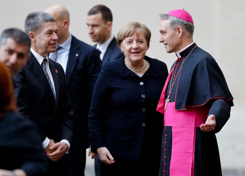 Πάπας Φραγκίσκος: Η Ευρώπη κινδυνεύει αν δεν ξαναβρεί την αλληλεγγύη [εικόνες] | iefimerida.gr 5