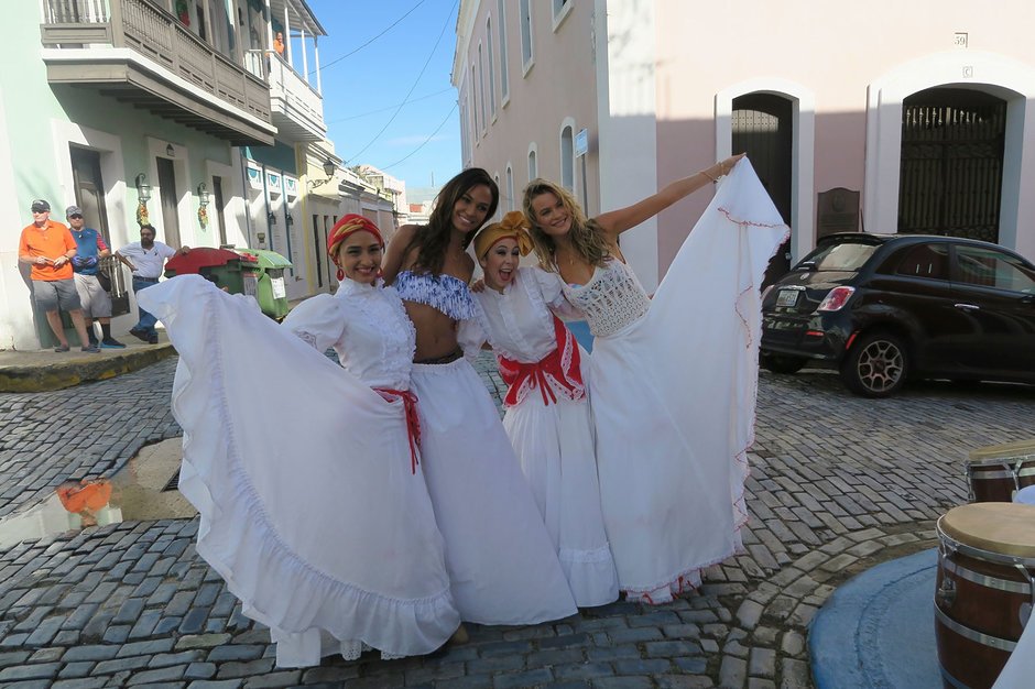 Πίσω από τις κάμερες, στο σποτ της Victoria's Secret [εικόνες] | iefimerida.gr 6