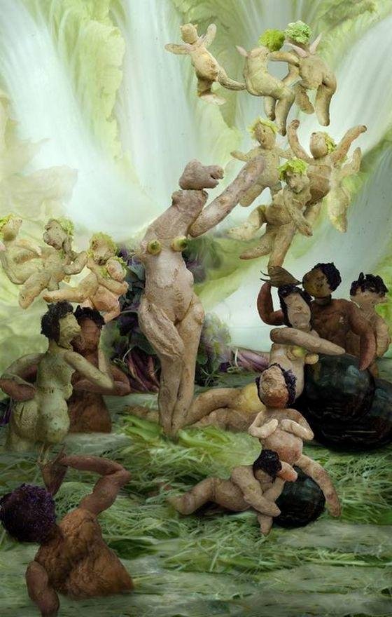 Καλλιτέχνιδα επαναδημιούργησε διάσημους πίνακες χρησιμοποιώντας μόνο λαχανικά [εικόνες]  | iefimerida.gr 6