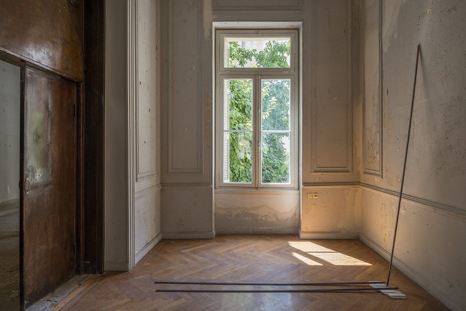 Εικαστική παρέμβαση στην ιστορική οικία Καπλανών -Το σπίτι του ναυάρχου Κουντουριώτη [εικόνες]  | iefimerida.gr 1