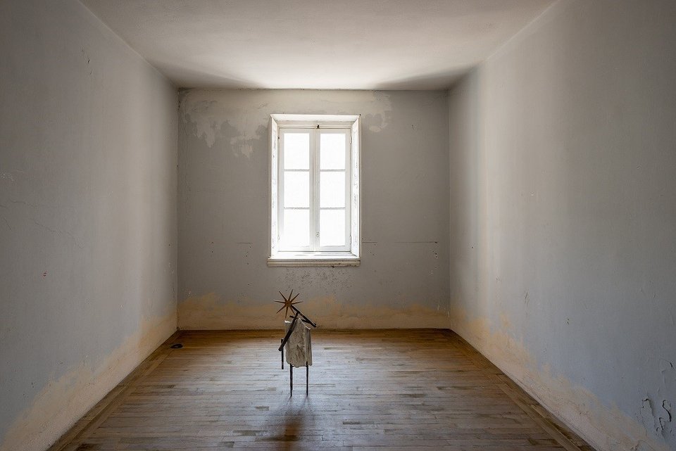 Εικαστική παρέμβαση στην ιστορική οικία Καπλανών -Το σπίτι του ναυάρχου Κουντουριώτη [εικόνες]  | iefimerida.gr 0