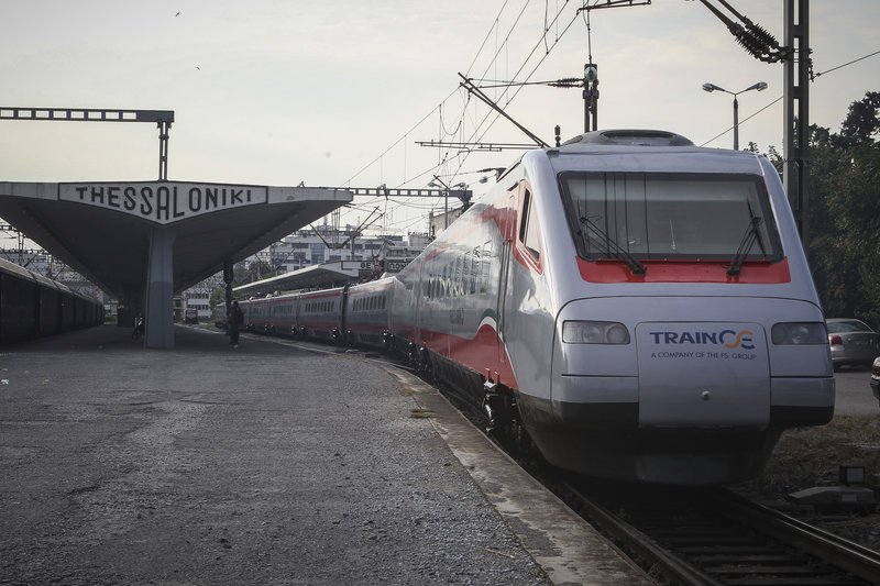 Επίσημη πρώτη για το «Ασημένιο Βέλος» -Θα κάνει το Αθήνα- Θεσσαλονίκη σε λιγότερο από 3,5 ώρες [εικόνες] | iefimerida.gr 0